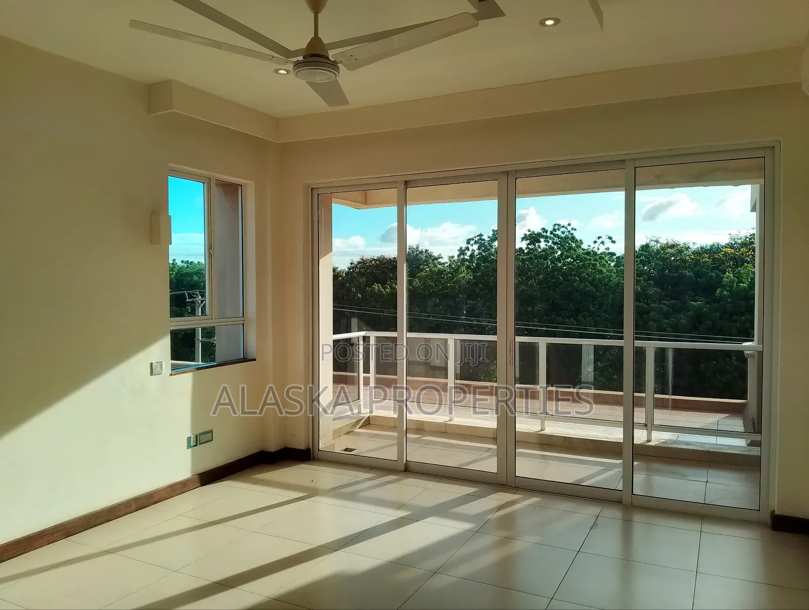 3bdrm Apartment in Nyali Estate for rent