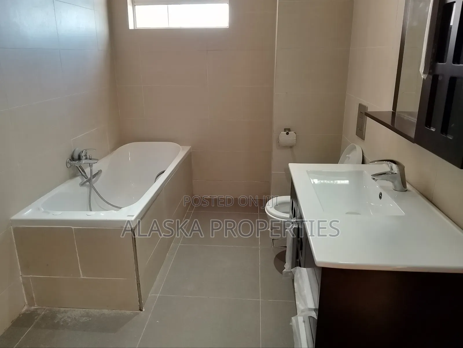 3bdrm Apartment in Nyali Estate for rent