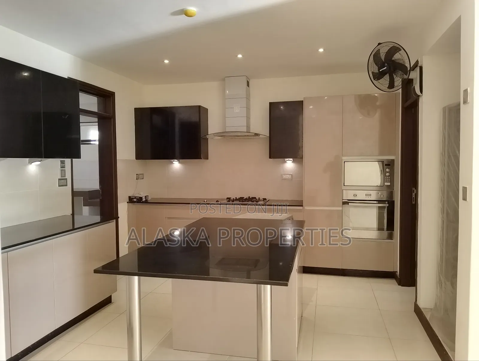 3bdrm Apartment in Nyali Estate for rent