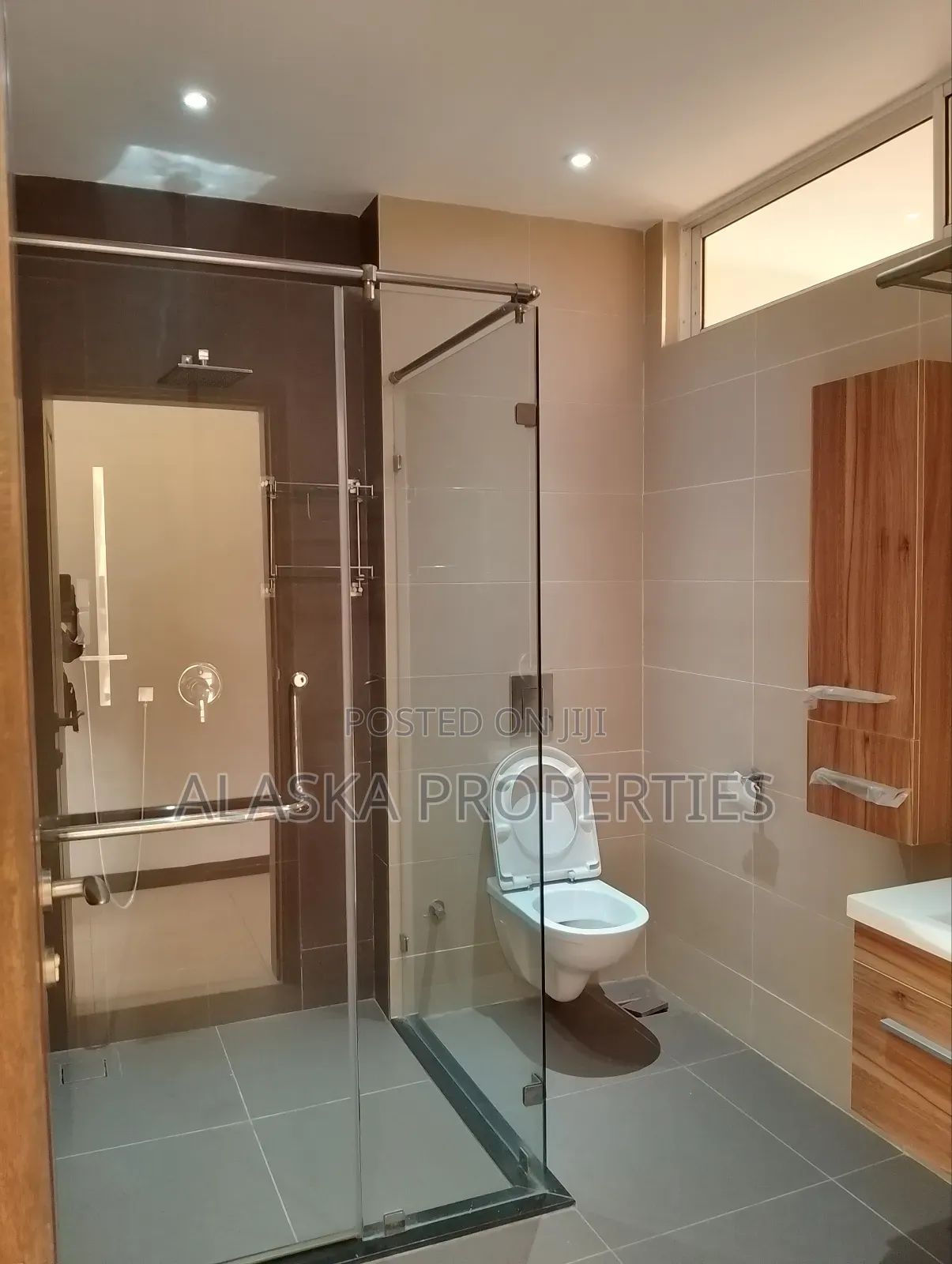 3bdrm Apartment in Nyali Estate for rent