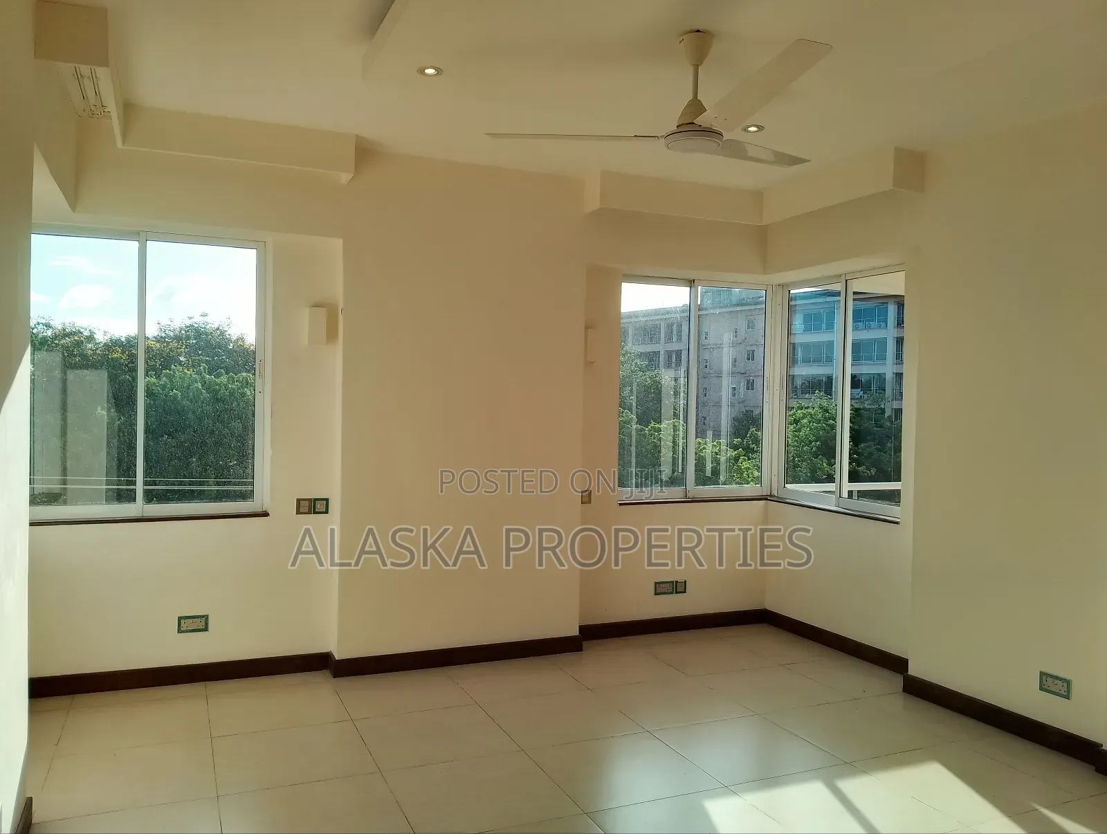 3bdrm Apartment in Nyali Estate for rent