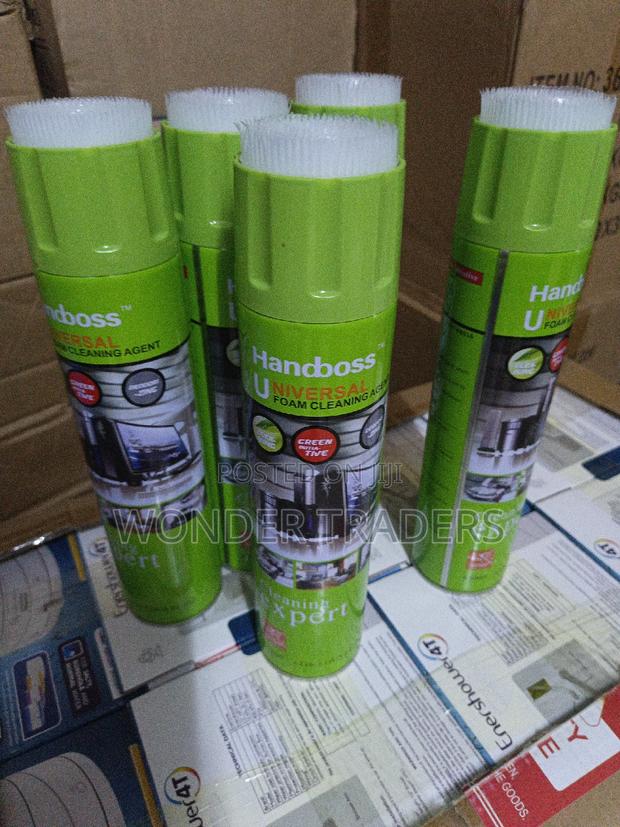 Handboss Universal Foam Cleaning Agent. - main view
