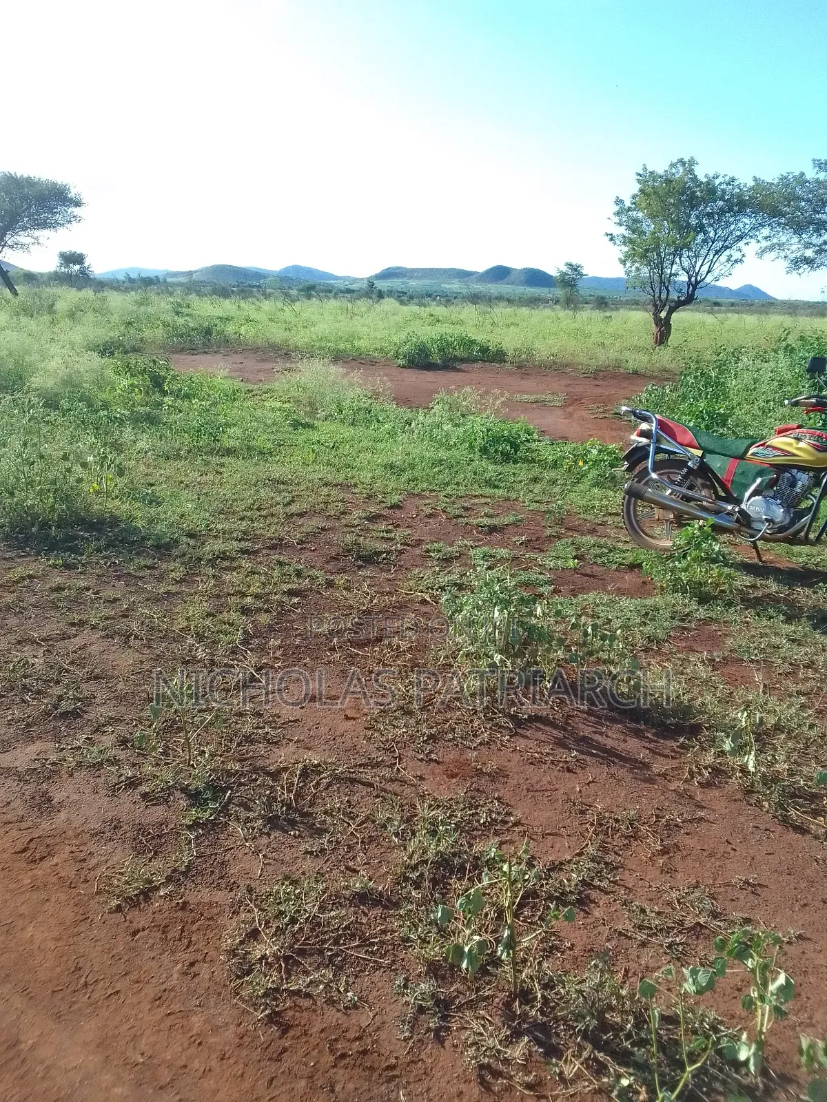 10 Acre Emali Nguu Selling at Per Acre