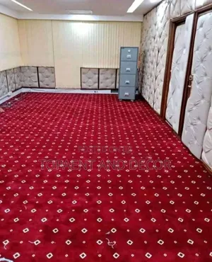 Presidential Red Carpet With Prints Wall to Wall Carpet