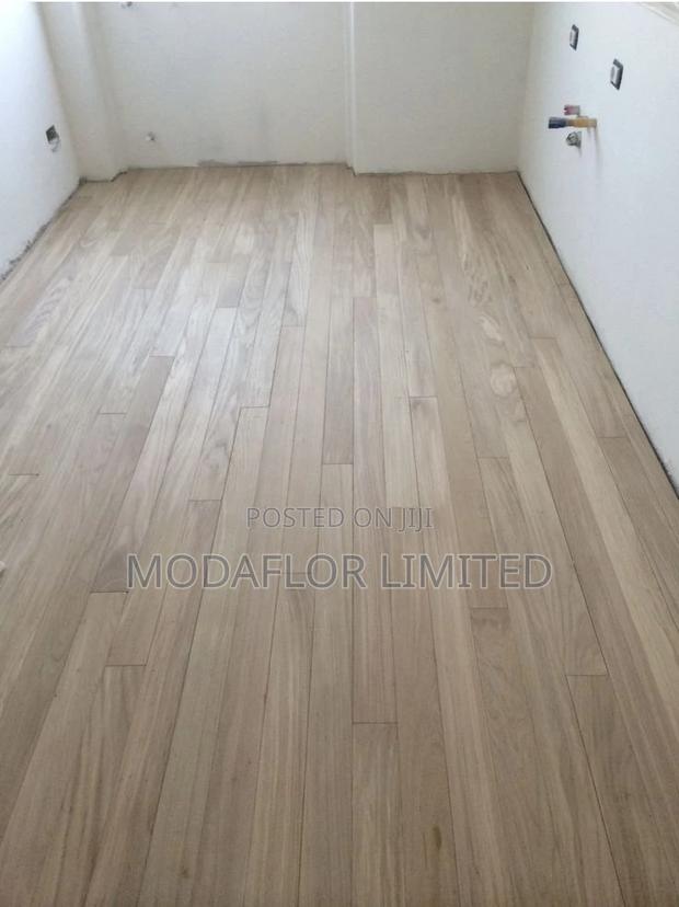 “Strong Hold. Soft Look.” Dryback Vinyl Flooring Planks