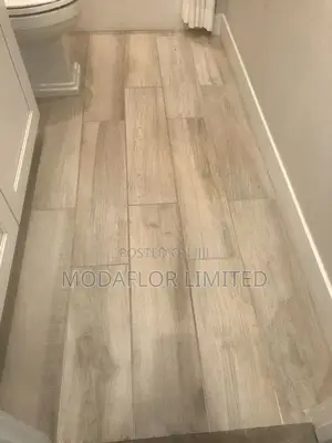 “Grip It. Flaunt It.” With Vinyl Dryback Flooring Planks