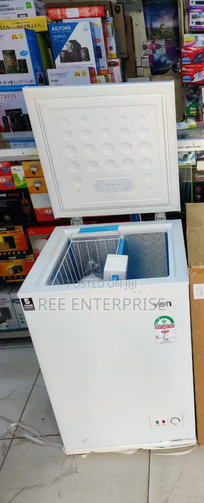 98 Litres Von Freezer