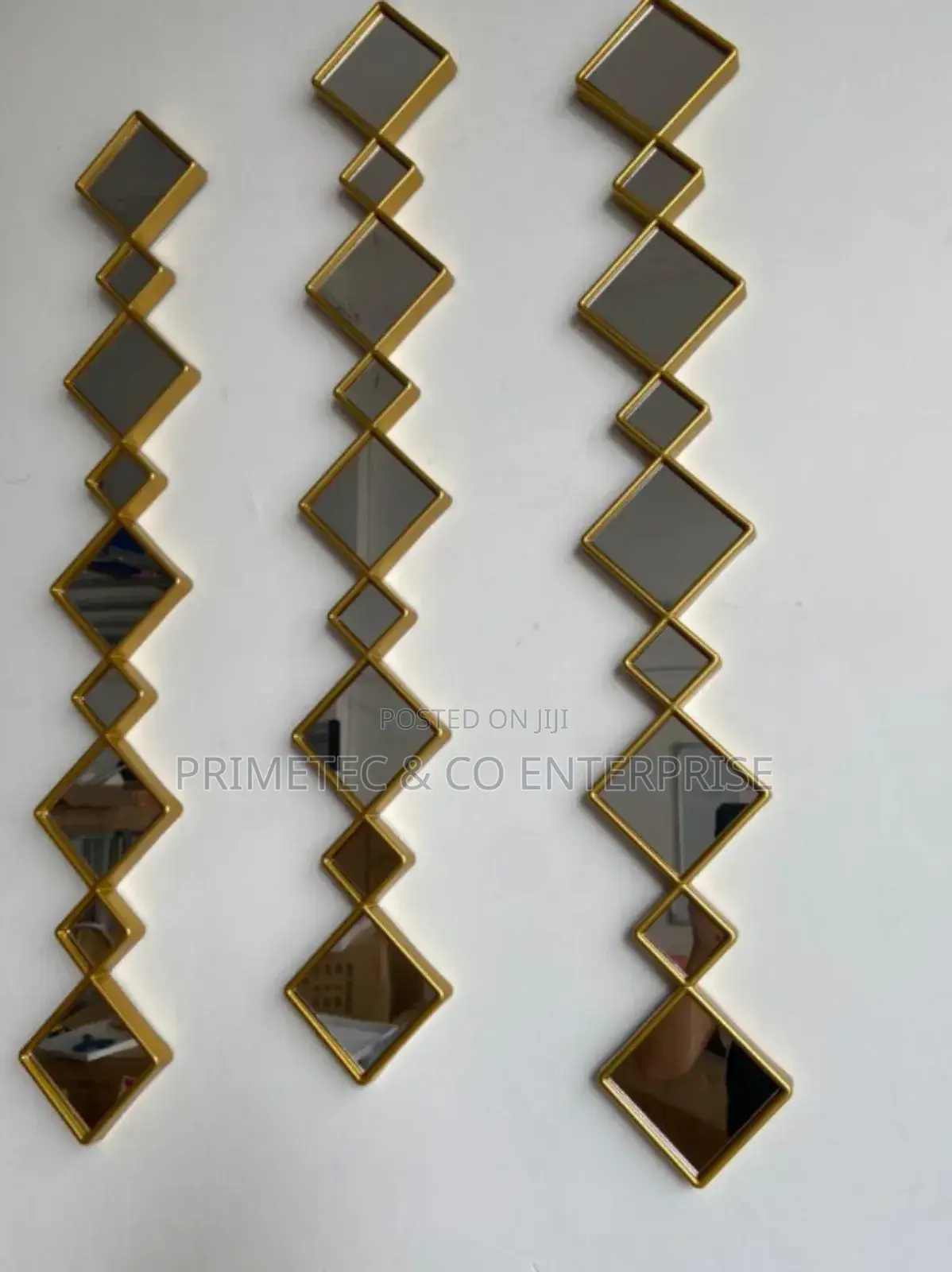 *3 in 1 Quad Corner Decor Mirrors