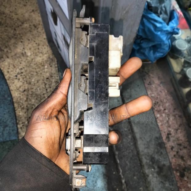 Main Door Switch Corolla 110 - thumbnail 4