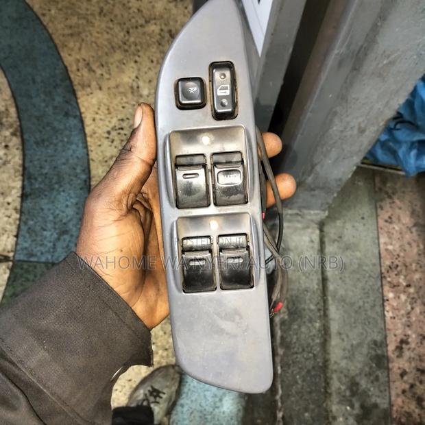 Corolla T100 Main Door Switch - thumbnail 2