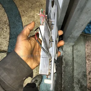 Corolla T100 Main Door Switch