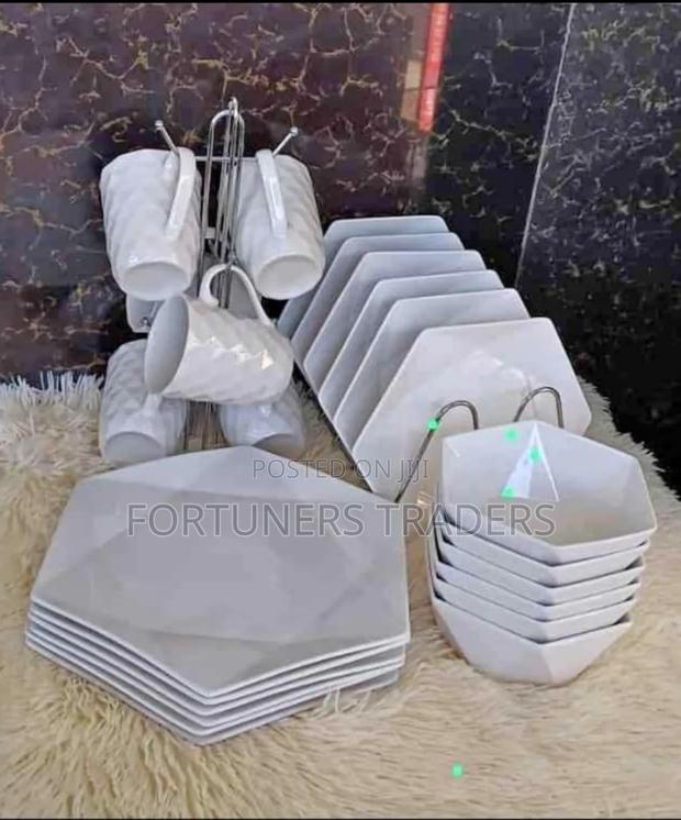 Dinner Set 24 PCS
