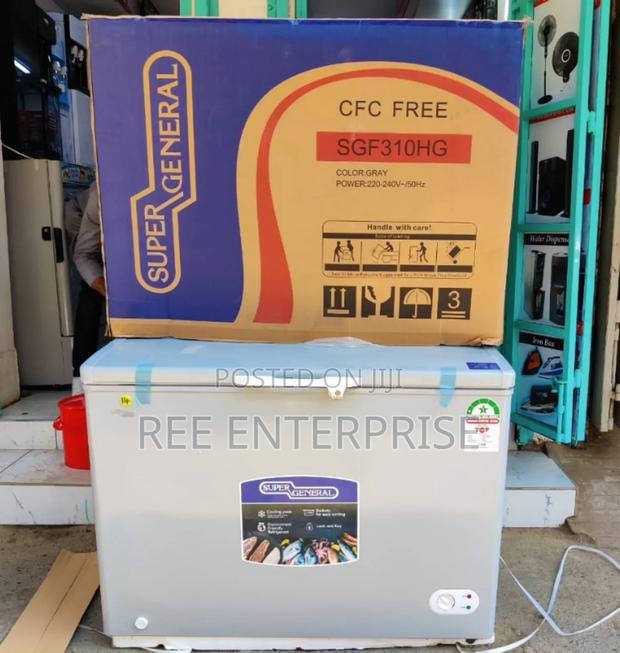 New Model BJS Chest Freezers Sgf310hg 310litres