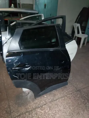 Mazda Cx-3 Back Right Door Complete and Clean at 