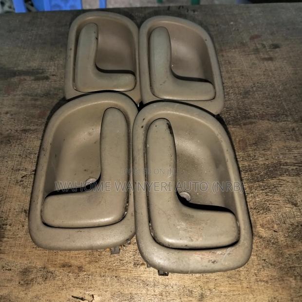 Inner Door Handle Corolla 110 - thumbnail 2