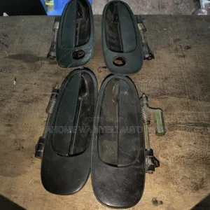 Door Handle Corolla 100 Set