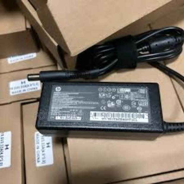 Hp Charger 18.5v 65w –Yellow Pin Adapter for Older Hp Models