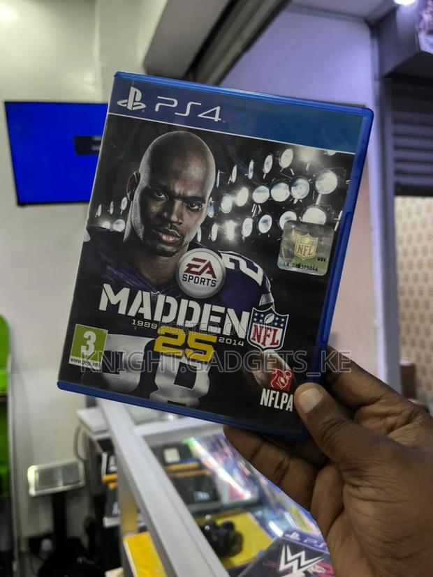 Madden 25 Ps4 Disc - main view
