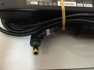 19v 90w Hp Adapter – Big Pin for Probook, Elitebook More