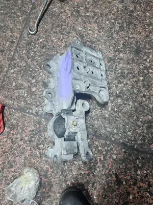X Trail Gearbox Mounting