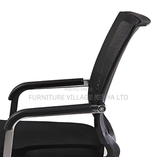 Office Chair:Fixed Conference Chair With Comfortable Armrest - thumbnail 2