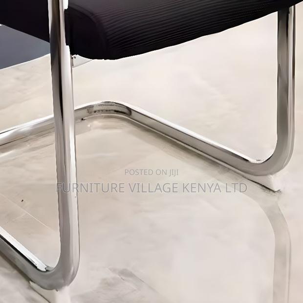 Office Chair:Fixed Conference Chair With Comfortable Armrest - thumbnail 4