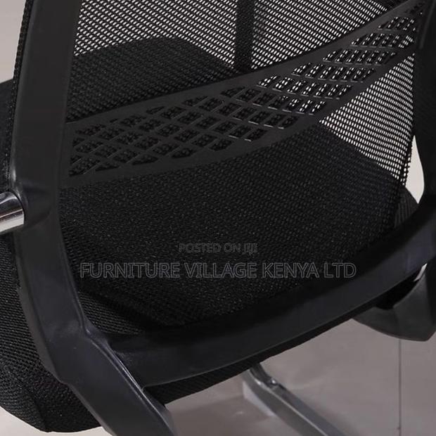 Office Chair:Fixed Conference Chair With Comfortable Armrest - thumbnail 6