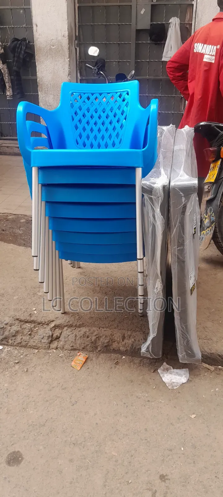2 Tables+ 8chairs(2 Sets)