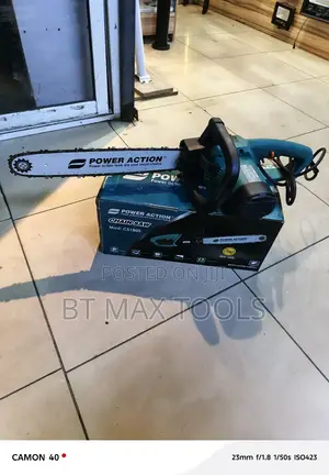 Electric Chain Saw Power Action