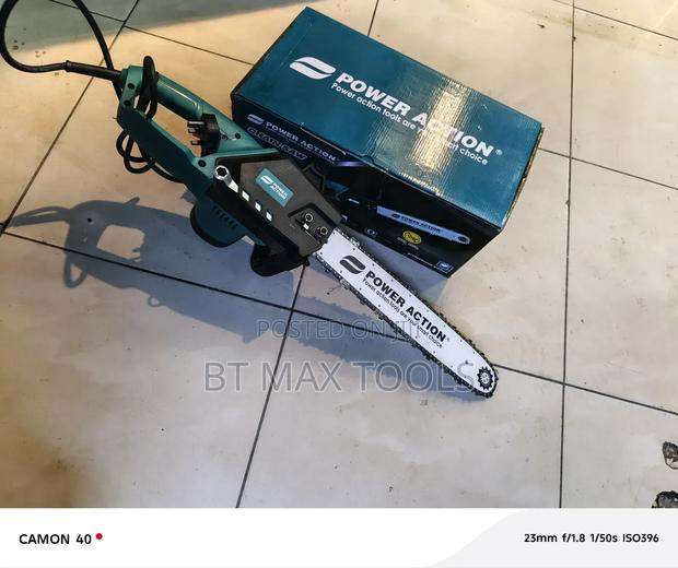 1800w Electric Chain Saw Power Action