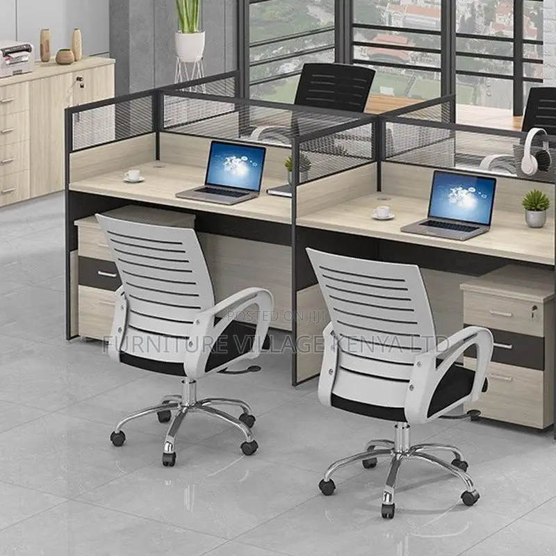 Workstations:Office 4-Section Modular Office Work Desk