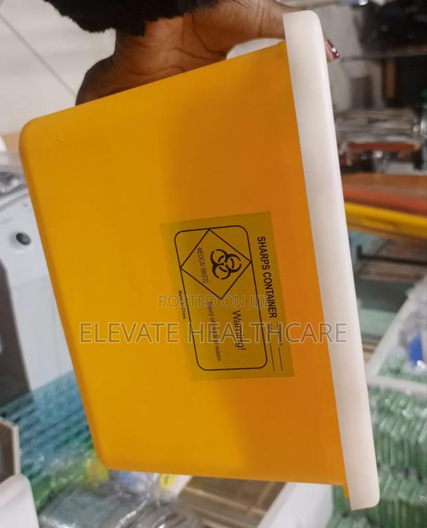 Reusable Sharp Box - main view