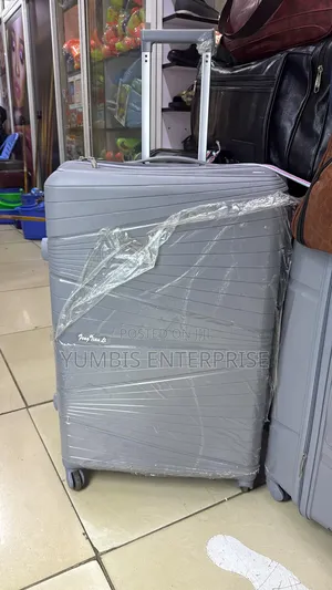 Size 72cmm Height Rubber Suitcase Large Size Upto 25kgs