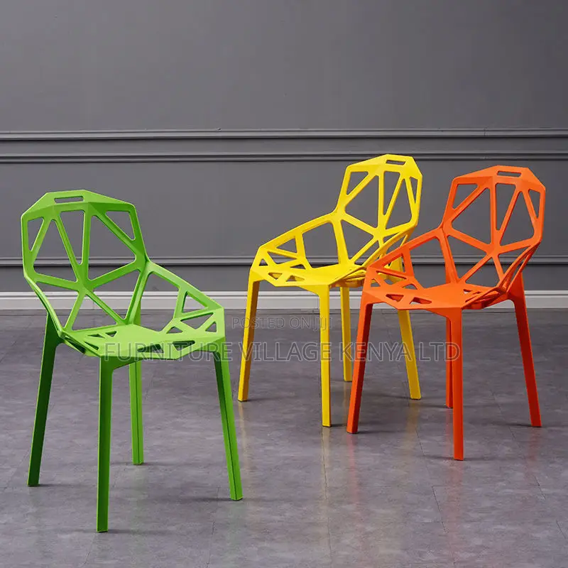 Dining Chair:Indoor Outdoor Plastic Leisure Dining Chair