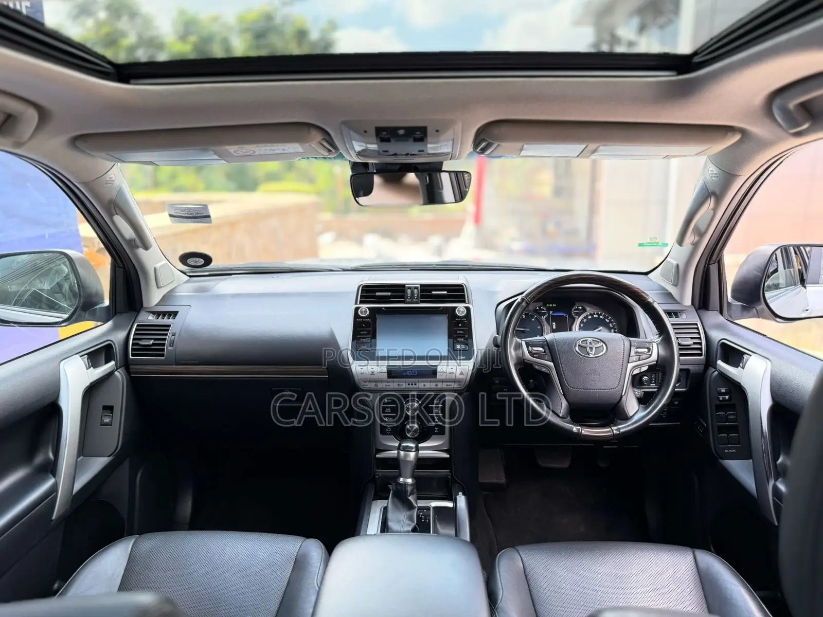 Toyota Land Cruiser Prado 2.8 2019 Silver