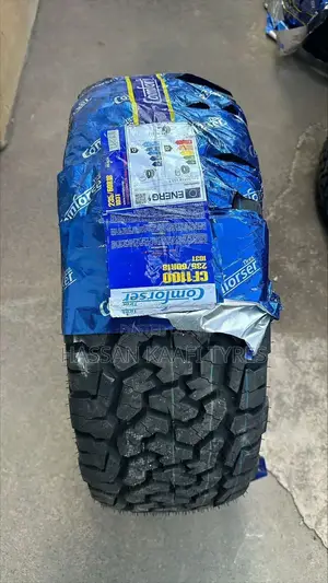 Comforser 235/60r18 Cf1100
