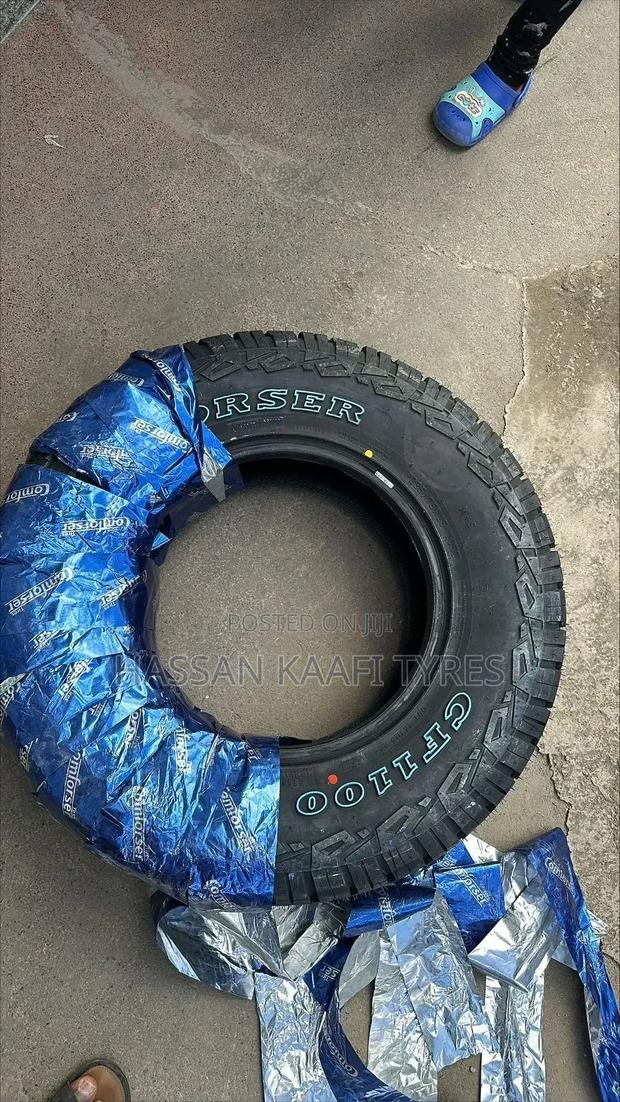 Comforser 235/75r15 Cf 1100 - main view