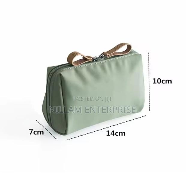 Small Mini Toiletry Portable Makeup Bag - thumbnail 3