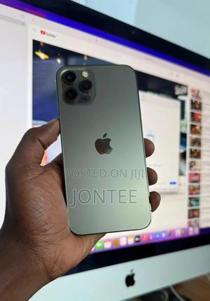 Apple iPhone 12 Pro 128 GB Green - main view