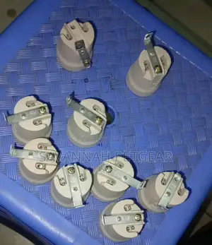 Ceramic Lamp Cap Screw Brooder Lamp Holder