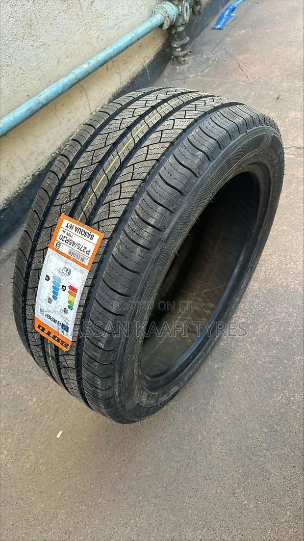 275/45r20 Boto Tyre - thumbnail 2
