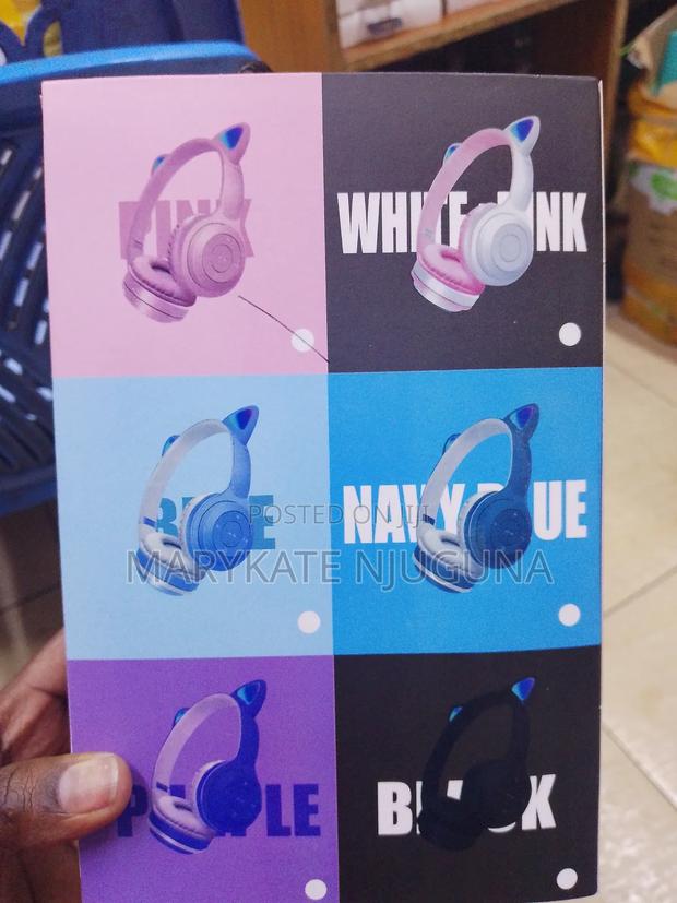 Wireless Headphones - thumbnail 2