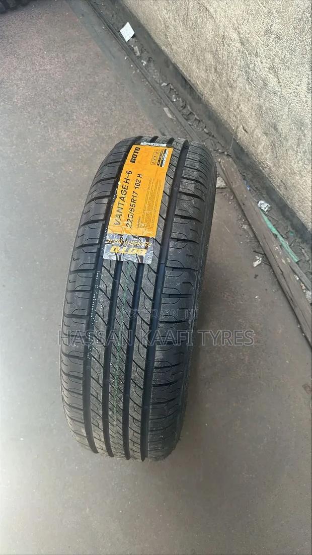 Boto 225/65r17