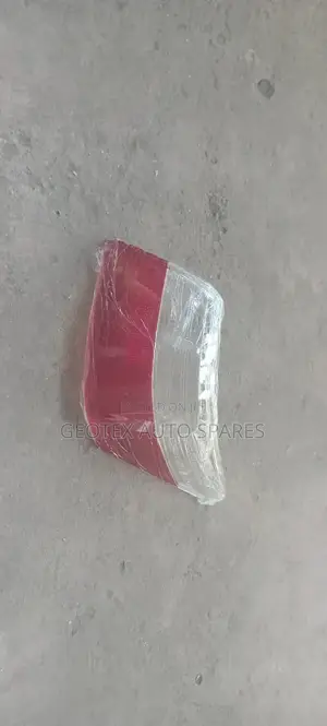 Toyota Premio/Allion 260 Taillight Lens