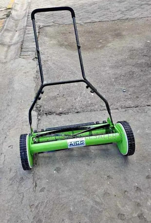 Lawn Mower Manual Operation