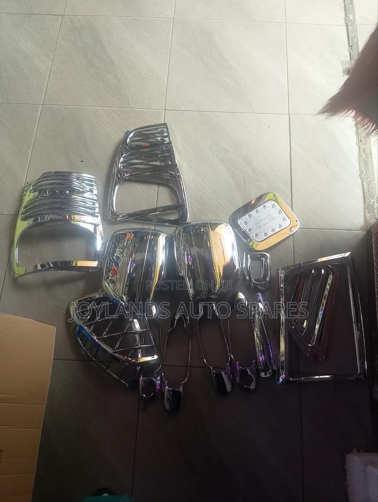 Landcruiser Prado 100 Series Chrome Kits
