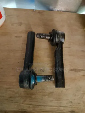 Hiace 5l/Shark Tie Rod Ends