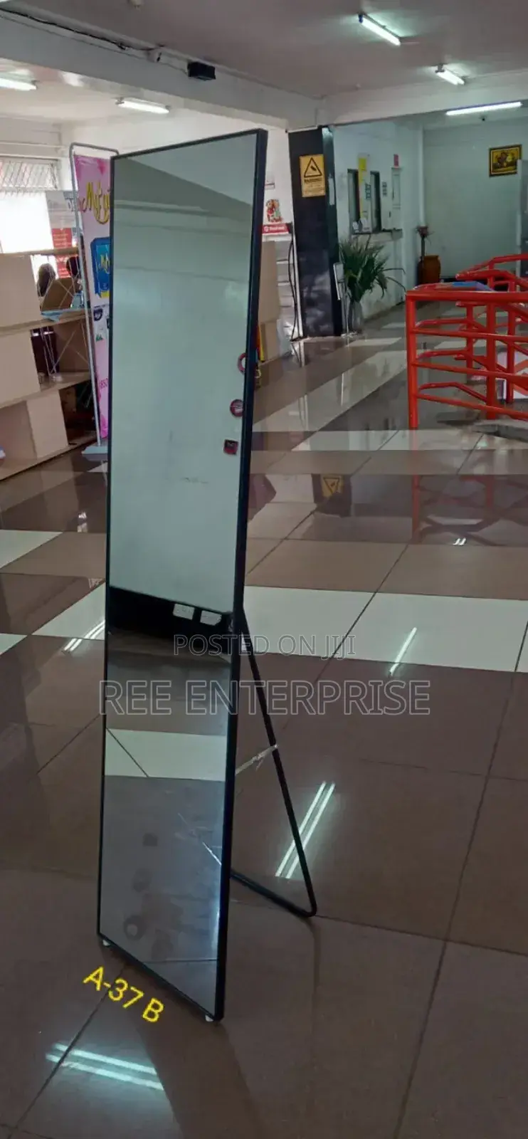 New Model Executive Black Dressing Mirror