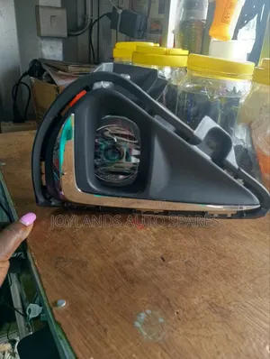 Fielder 165/2017 Foglights Covers (With Chrome Moulding)