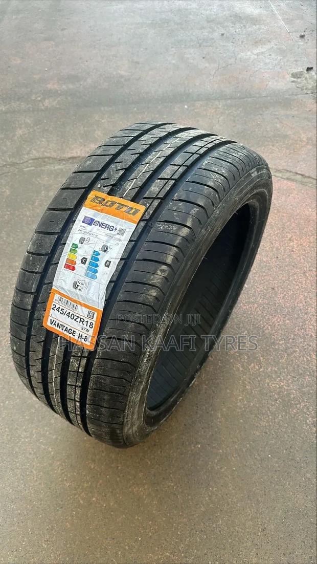 245/40r18 Boto Tyre - thumbnail 2
